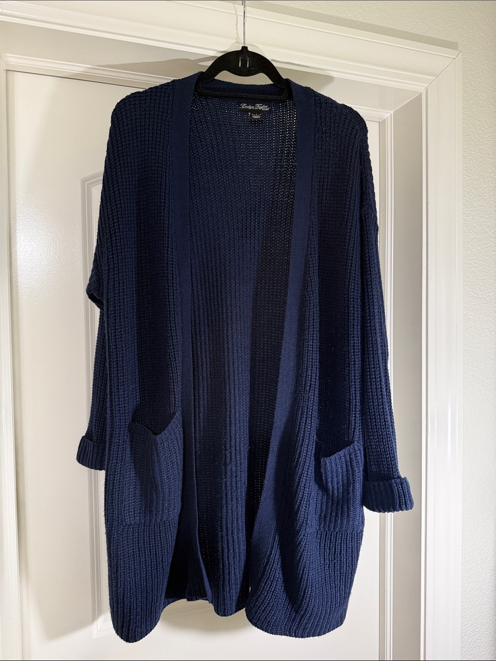 Evelyn Taylor Navy Open-Front Knit Cardigan with Pockets